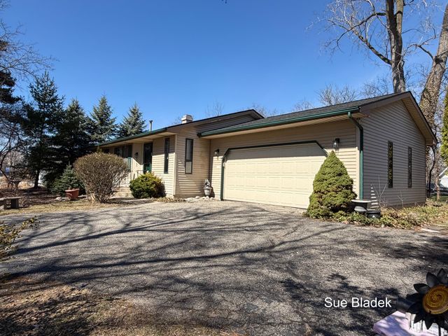 2645 Cascade Road Se, Grand Rapids Twp, MI 49506