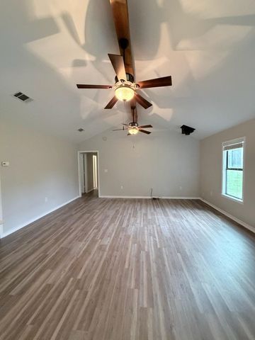 196 County Road 2220, Pittsburg, TX 75686