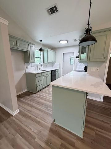 196 County Road 2220, Pittsburg, TX 75686
