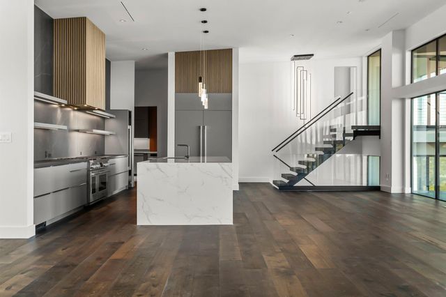 1702 Moonlight TRCE, Spicewood, TX 78669