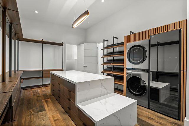 1702 Moonlight TRCE, Spicewood, TX 78669