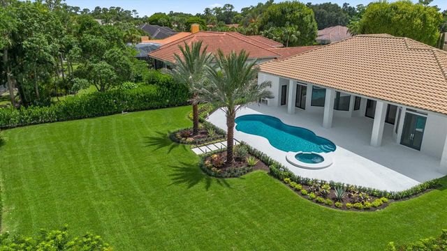 1712 Mayacoo Lakes Boulevard, West Palm Beach, FL 33411