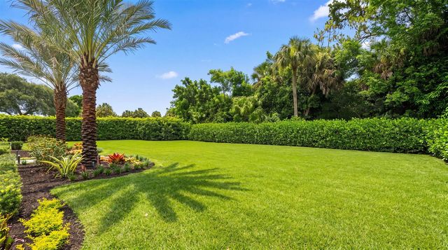 1712 Mayacoo Lakes Boulevard, West Palm Beach, FL 33411