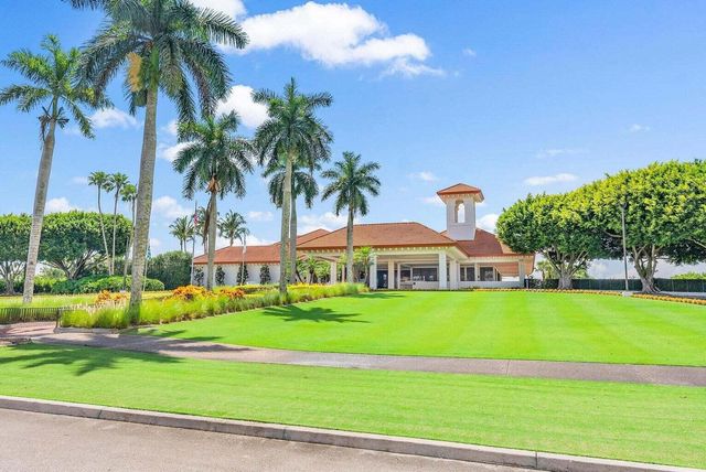 1712 Mayacoo Lakes Boulevard, West Palm Beach, FL 33411