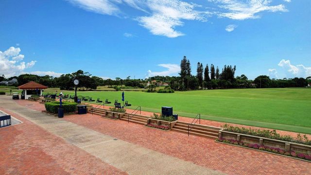 1712 Mayacoo Lakes Boulevard, West Palm Beach, FL 33411