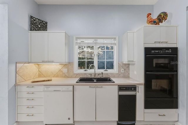 24 BAY POINTE DRIVE, Ormond Beach, FL 32174