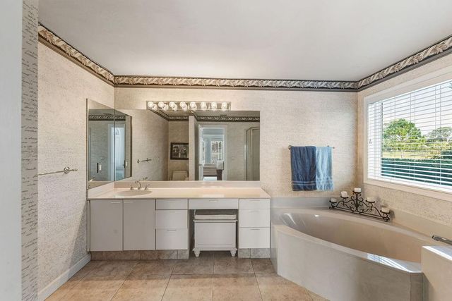 24 BAY POINTE DRIVE, Ormond Beach, FL 32174