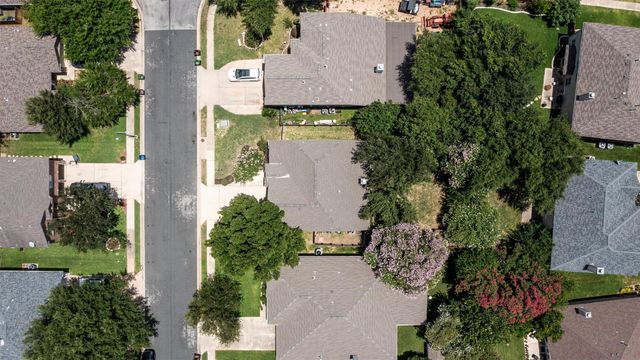 4109 Moss Hollow DR, Round Rock, TX 78681