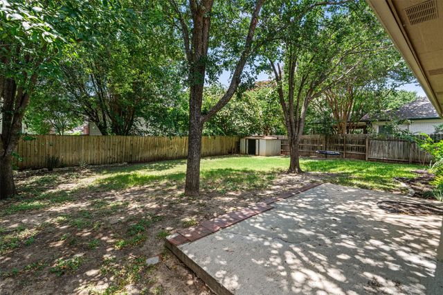 4109 Moss Hollow DR, Round Rock, TX 78681