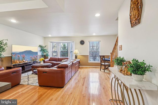 9 ALEXANDRA CT, Marlton, NJ 08053