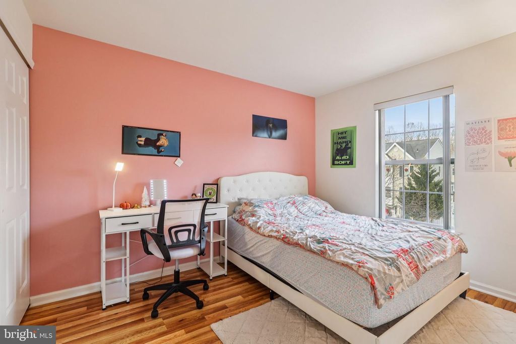 Image 23 of property listing at 9 ALEXANDRA CT, Marlton, NJ 08053