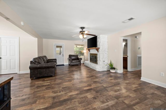 16606 Bonham Ave, Baton Rouge, LA 70816