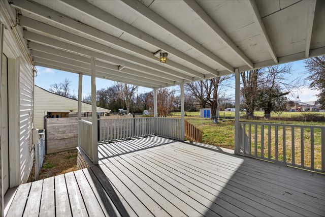 2813 Faircourt St, Hopkinsville, KY 42240