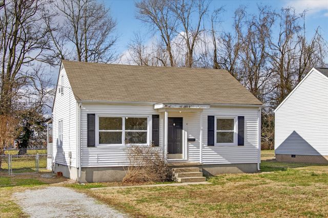 2813 Faircourt St, Hopkinsville, KY 42240