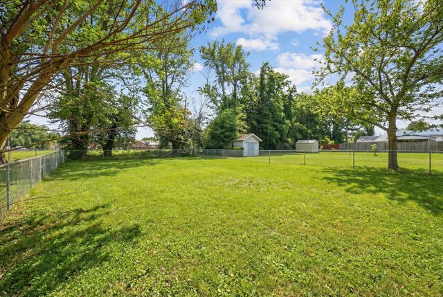 2813 Faircourt St, Hopkinsville, KY 42240