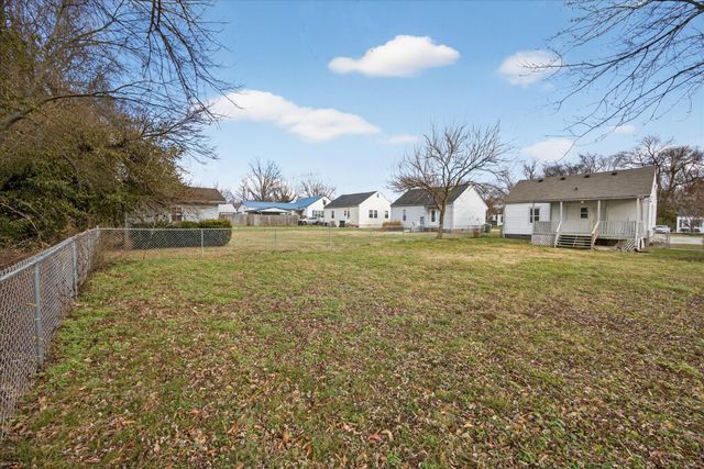 2813 Faircourt St, Hopkinsville, KY 42240