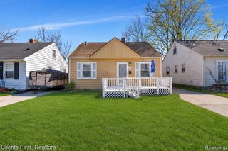 24047 Stanford Street, Dearborn Heights, MI 48125