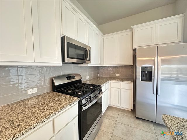 152 Shugart Street, San Marcos, TX 78666
