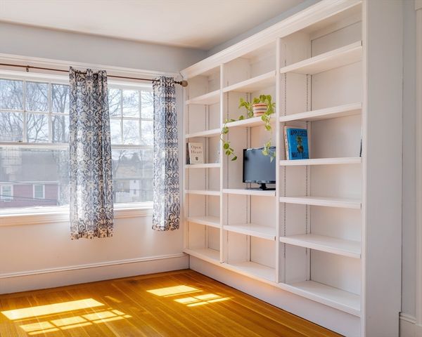 178 Brook Road, Milton, MA 02186