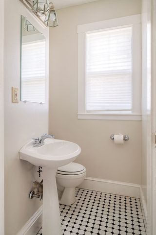 178 Brook Road, Milton, MA 02186