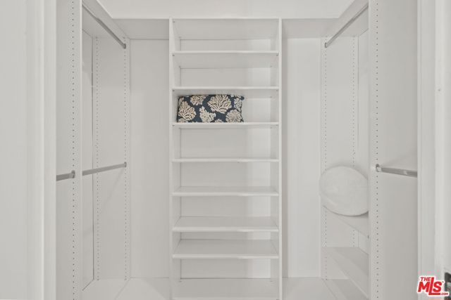 25648 Timpangos Drive, Calabasas, CA 91302