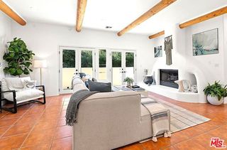 25648 Timpangos Drive, Calabasas, CA 91302