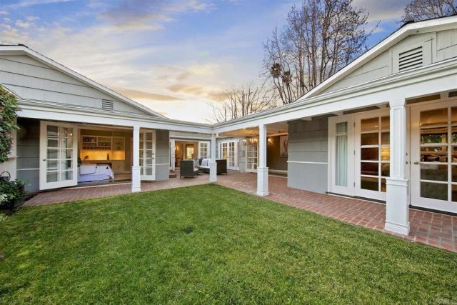 5795 Waverly Avenue, La Jolla, CA 92037