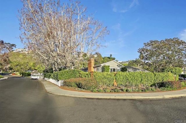 5795 Waverly Avenue, La Jolla, CA 92037