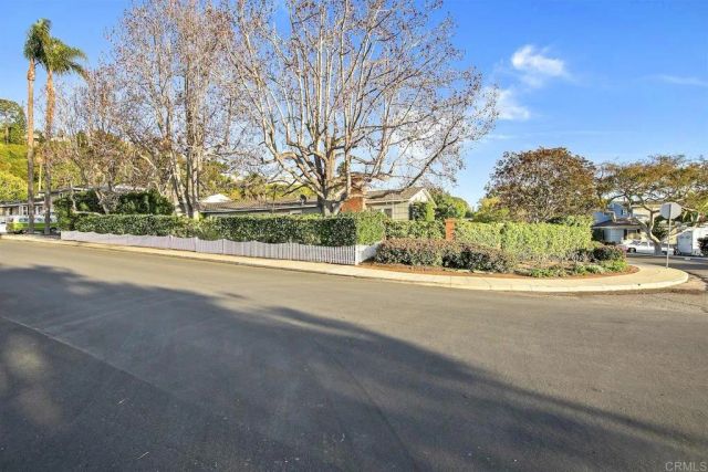 5795 Waverly Avenue, La Jolla, CA 92037