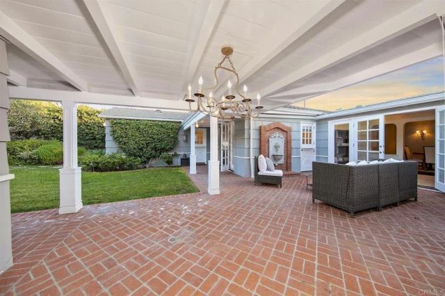 5795 Waverly Avenue, La Jolla, CA 92037