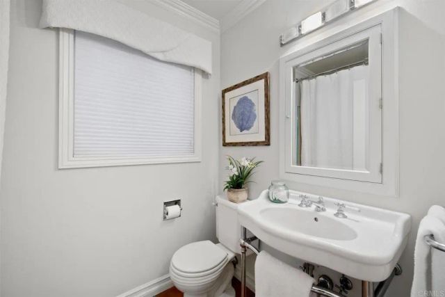 5795 Waverly Avenue, La Jolla, CA 92037