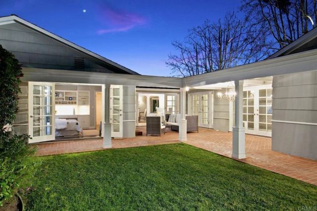 5795 Waverly Avenue, La Jolla, CA 92037