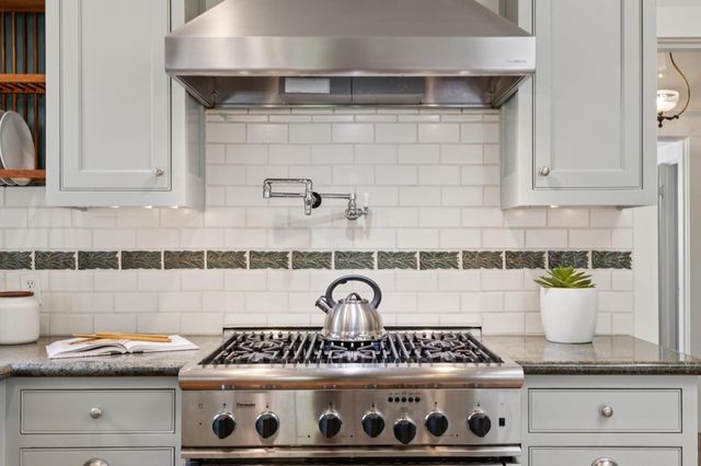 115 Glenridge Avenue, Los Gatos, CA 95030