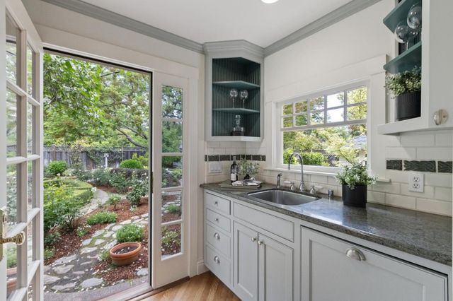 115 Glenridge Avenue, Los Gatos, CA 95030