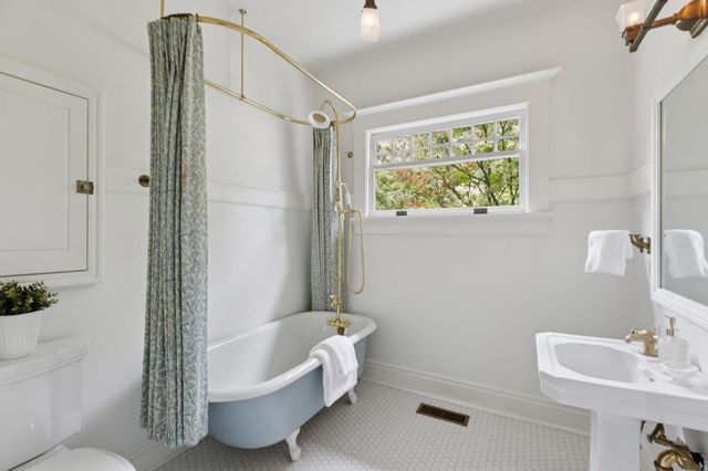 115 Glenridge Avenue, Los Gatos, CA 95030