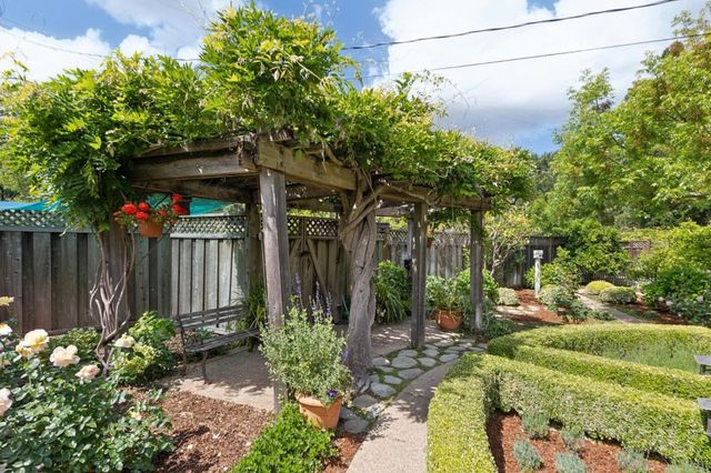 115 Glenridge Avenue, Los Gatos, CA 95030