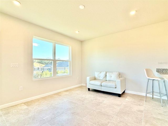 1188 PORT BLUE WAY, Lady Lake, FL 32159