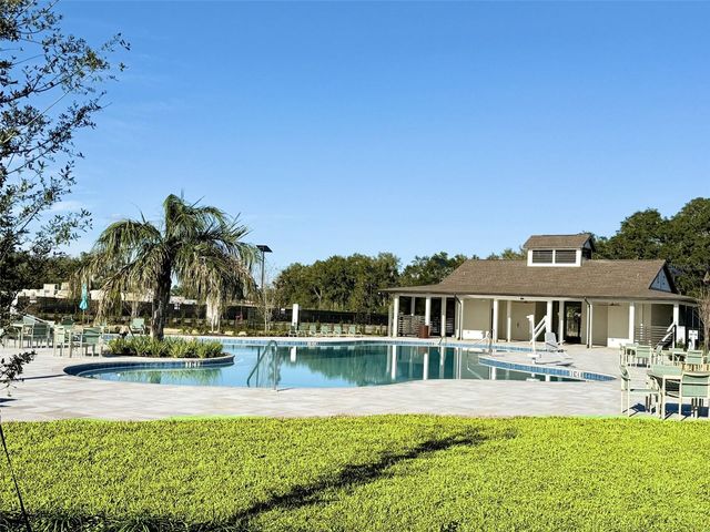 1188 PORT BLUE WAY, Lady Lake, FL 32159