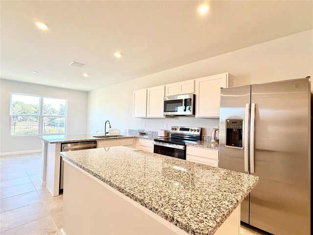 1188 PORT BLUE WAY, Lady Lake, FL 32159