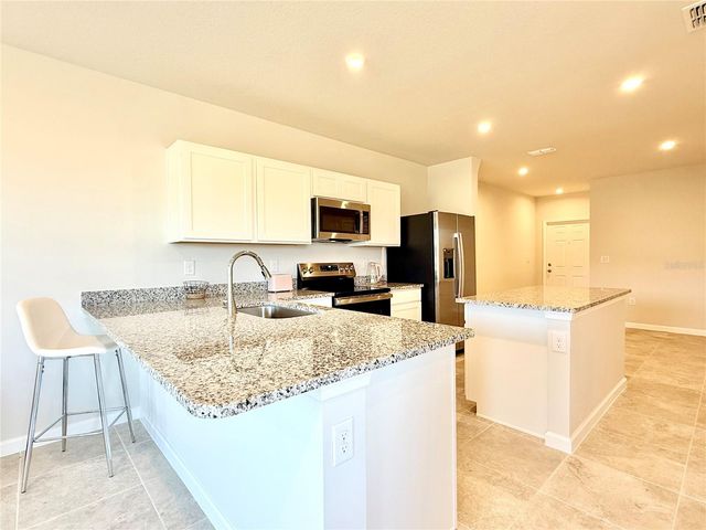 1188 PORT BLUE WAY, Lady Lake, FL 32159