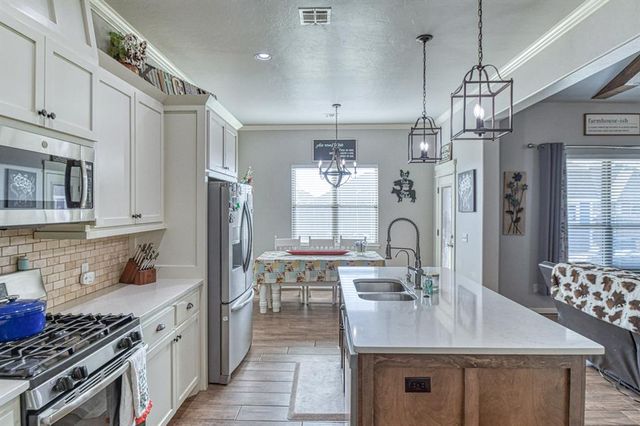 1616 Pendleton Place, Moore, OK 73160