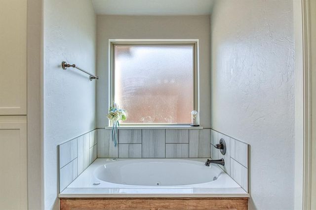 1616 Pendleton Place, Moore, OK 73160