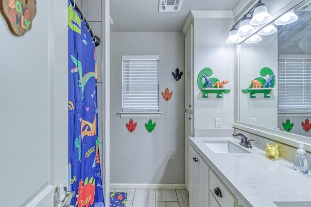 1616 Pendleton Place, Moore, OK 73160