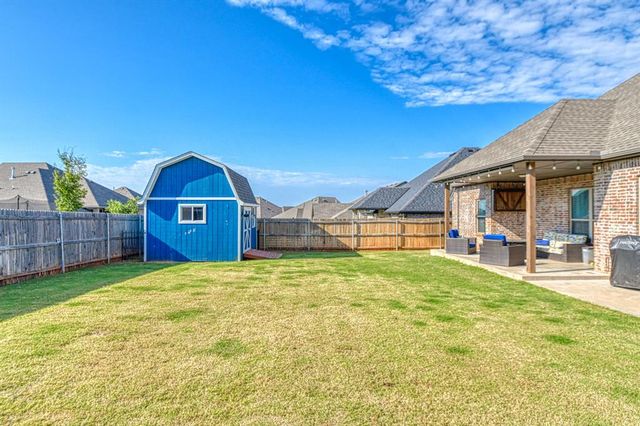 1616 Pendleton Place, Moore, OK 73160