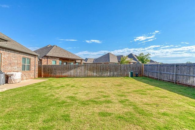 1616 Pendleton Place, Moore, OK 73160