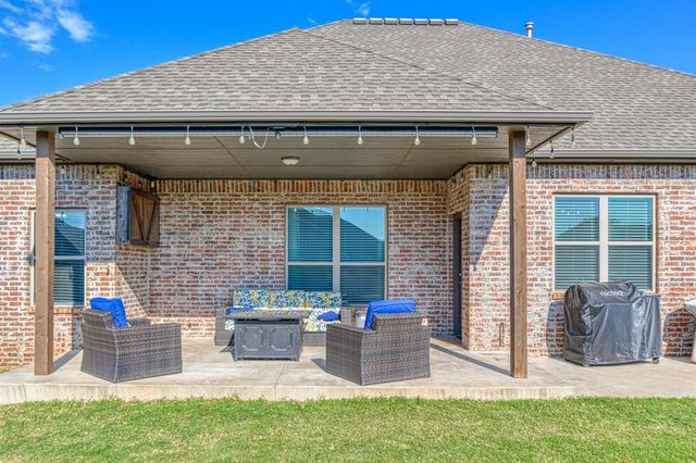 1616 Pendleton Place, Moore, OK 73160