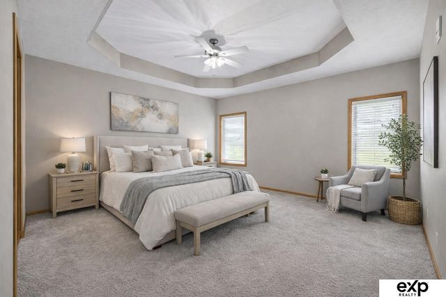 20022 Elkhorn Ridge Drive, Omaha, NE 68022