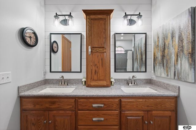 20022 Elkhorn Ridge Drive, Omaha, NE 68022