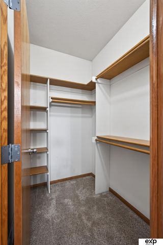 20022 Elkhorn Ridge Drive, Omaha, NE 68022