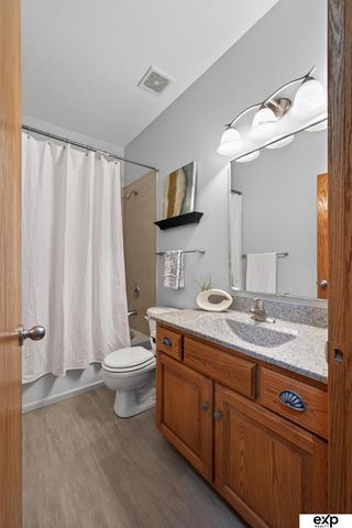 20022 Elkhorn Ridge Drive, Omaha, NE 68022